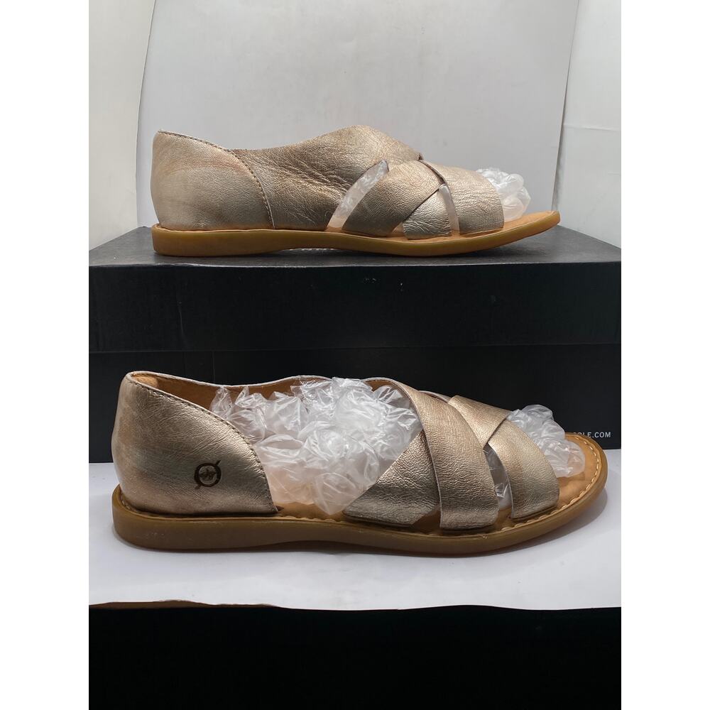 Born Ithica Leather Sandals Light Gold Metallic BR0054930 Womens Size 10M